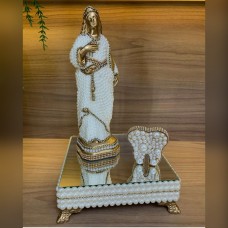 Santa Apolónia com altar e dente em pérolas 